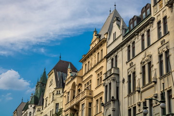 Fototapeta na wymiar Prag, Sanierte Altbauten