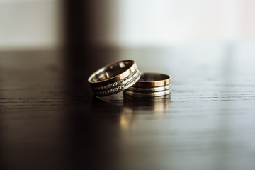 wedding rings 