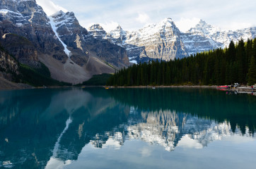 Moraine Lake mountain water reflection 3