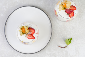 Trifle (mascarpone mousse with mango)