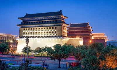 Fotobehang Qianmen Tor in Peking, China © eyetronic
