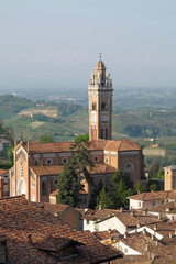 Fototapeta na wymiar Cathedral in Monforte d'Alba, a town in the Piemonte wine region of northern Italy.