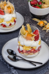 Trifle (mascarpone mousse with mango)