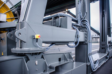 The new mechanism of movement of the gangway for cruise ships in the port