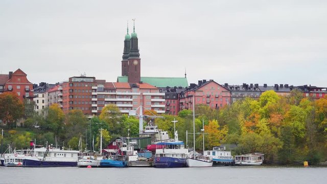 21486_Passing_through_the_harbor_port_in_Stockholm_Sweden.mov