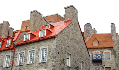Fototapeta na wymiar Historic buildings in Quebec downtown