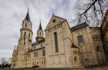 Fototapeta na wymiar Klostenueburg monastery