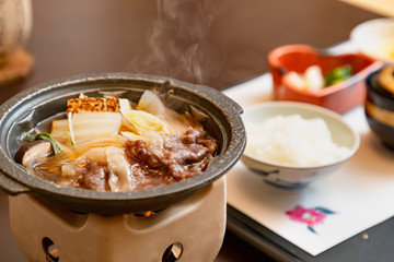 すき焼きとご飯セット