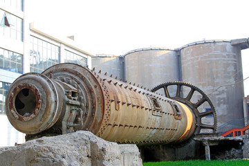 debris mechanical equipment and buildings, China © zhang yongxin