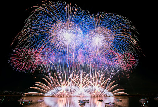 Ntn Photos Royalty Free Images Graphics Vectors Videos Adobe Stock