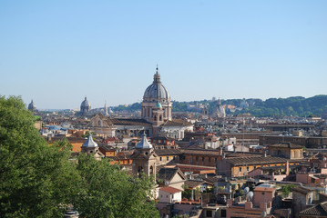 Fototapeta na wymiar City view of Rome from Viale della Trinità dei Monti