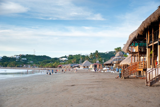 Strand vom Surferparadies San Juan del Sur, Nicaragua