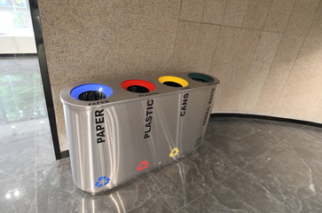 Rubbish bin Singapore
