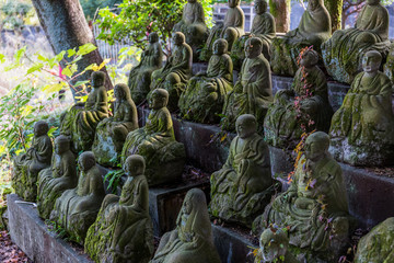figures of Buddhist monks made of stone