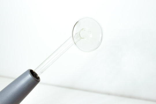 Replacement cartridges for darsonvalization device. Skin care device darsonvale