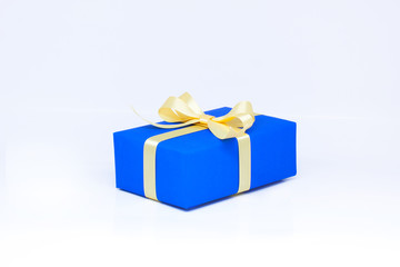 Obraz premium Blue gift box on isolated on white background.