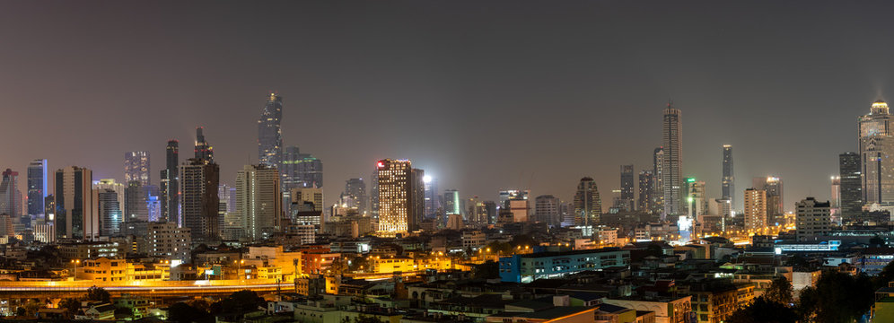 Paranoma View of Bangkok Expressway  in the Night 