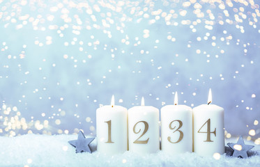 4. Advent Sonntag Hintergrund blau bokeh