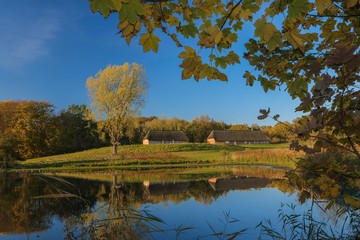 historischer Gutshof mit Landhaus
