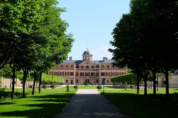 Obraz premium Schönes schloss im frühling