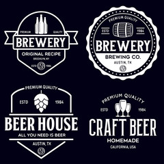 Naklejka premium Set of vintage monochrome badge, logo templates and design elements for beer house, bar, pub, brewing company, brewery, tavern, restaurant.
