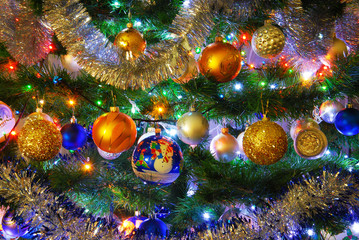 Fototapeta na wymiar Christmas tree decorations