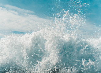 Breaking wave in the ocean