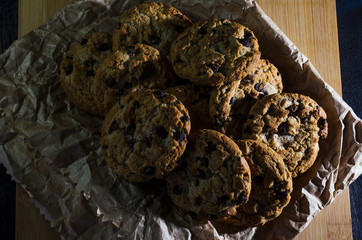 galletas caseras de chocolate con trozos de chocolate 