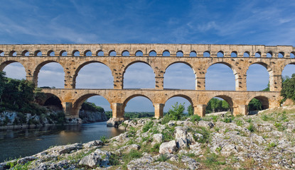 Fototapeta na wymiar Roman Aqueduct, Pont du Gard
