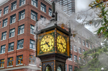 Fototapeta na wymiar Steam-powered clock found at Gastown (a national historic site) located in Vancouver, British Columbia