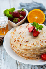 Delicious pancakes with strawberry