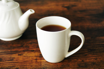 紅茶とティーポット
