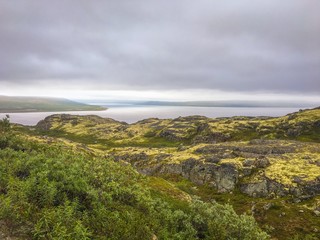 Obraz premium Lake in tundra< in northern Russia