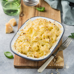 cauliflower and cheese gratin in baking dish