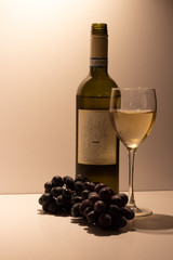 White wine & Grapes