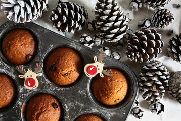 chrismas decoration and christmas bake, I wish you a merry christmas and a Happy New Year, holidays are coming, christmas puncakes, natal e bolos - queques 