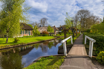 Fototapeta premium Typical dutch village Giethoorn in Netherlands