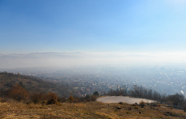 Obraz na płótnie Canvas Panorama of city Vranje. Foggy day
