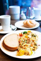 omelet with ham tomato and green salad