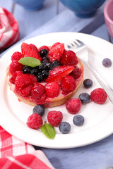berry fruit pie