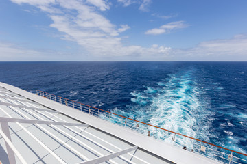 horizon of water behind a ship