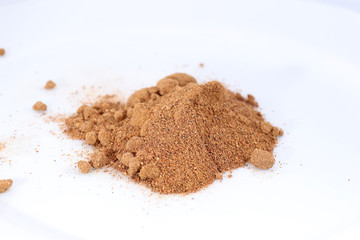 The fragrant harz is usually offered in its resin form and can be smoked excellent.