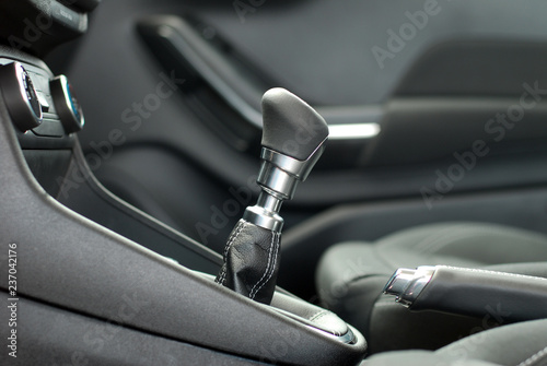 manual gear shift