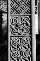 The pattern on celtic cross 