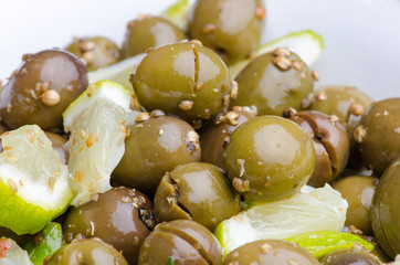 Broken Olives (tsakistes)