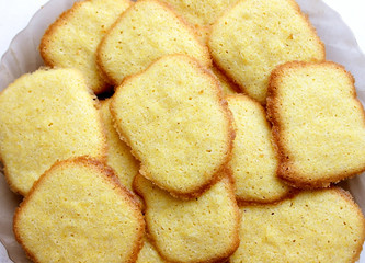 Slide round, yellow, sweet cookies