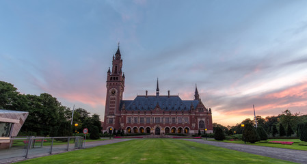 Obraz premium Peace Palace in The Hague