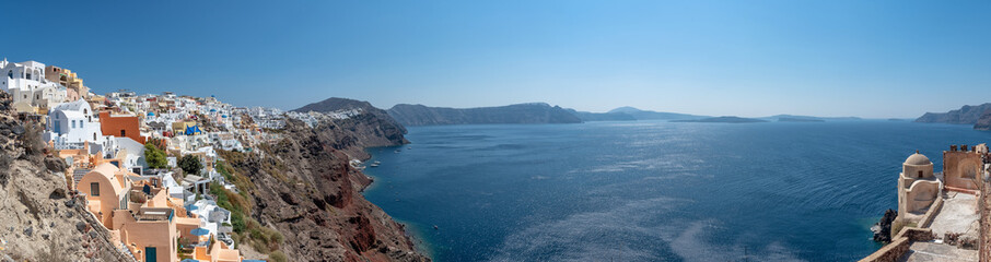 Fototapeta na wymiar Oia - Santorini Cyclades Island - Aegean sea - Greece