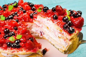 cake with fresh berries
