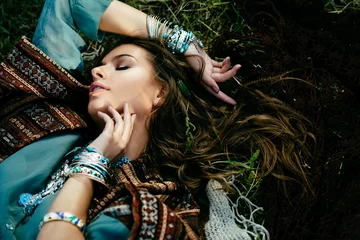 Afwasbaar Fotobehang Gypsy mooi hippiemeisje